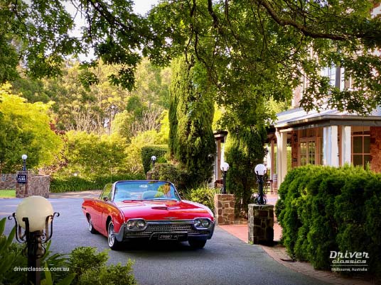1962 Ford Thunderbird Roadster, Dandenong Ranges VIC, December 2019 Ford Thunderbird Roadster 1962 version, front, dandenong ranges, Photo taken Dec 2019
