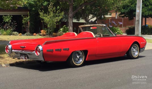 1962 Ford Thunderbird Roadster, Glen Iris VIC, December 2015 1962 Ford Thunderbird Roadster