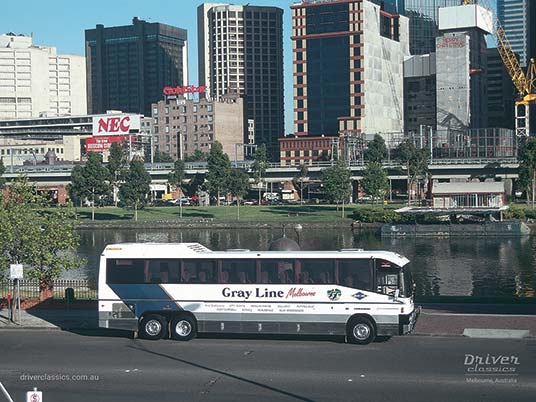 1988 Denning Landseer, Melbourne VIC 1993 Denning Landseer bus, 1988 version, side profile, beside Yarra River in Melbourne city VIC, Photo taken 1993