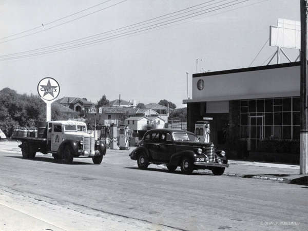 Driver Brothers Bus Depot and Ferndale Motors Service Station, 108/110 Glen Iris Road, Glen Iris VIC, shortly after completion and opening, circa 1940 Driver Brothers Bus Depot and Ferndale Motors Service Station, 108/110 Glen Iris Road, Glen Iris VIC, shortly after completion and opening, circa 1940